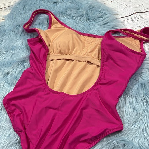 NWT J. Crew Heritage scoopback one-piece swimsuit Radiant Fuchsia - Picture 9 of 10